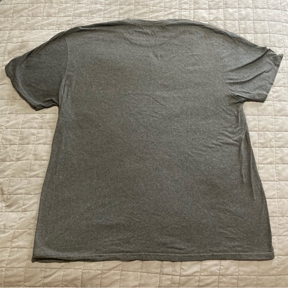 🔥🔥FRIENDS Central Perk graphic tee. XL - Picture 4 of 4